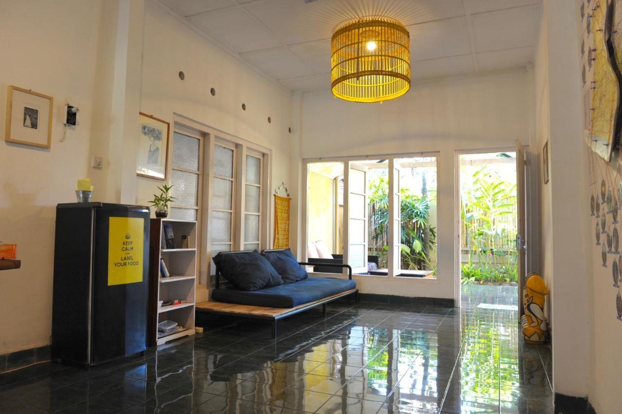 Pondok Sare Hostel Yogyakarta Exterior photo